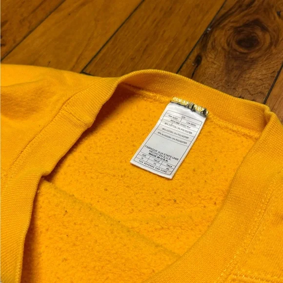 90's Tommy Hilfiger Bold Yellow Crewneck Sweater - Picture 3 of 6